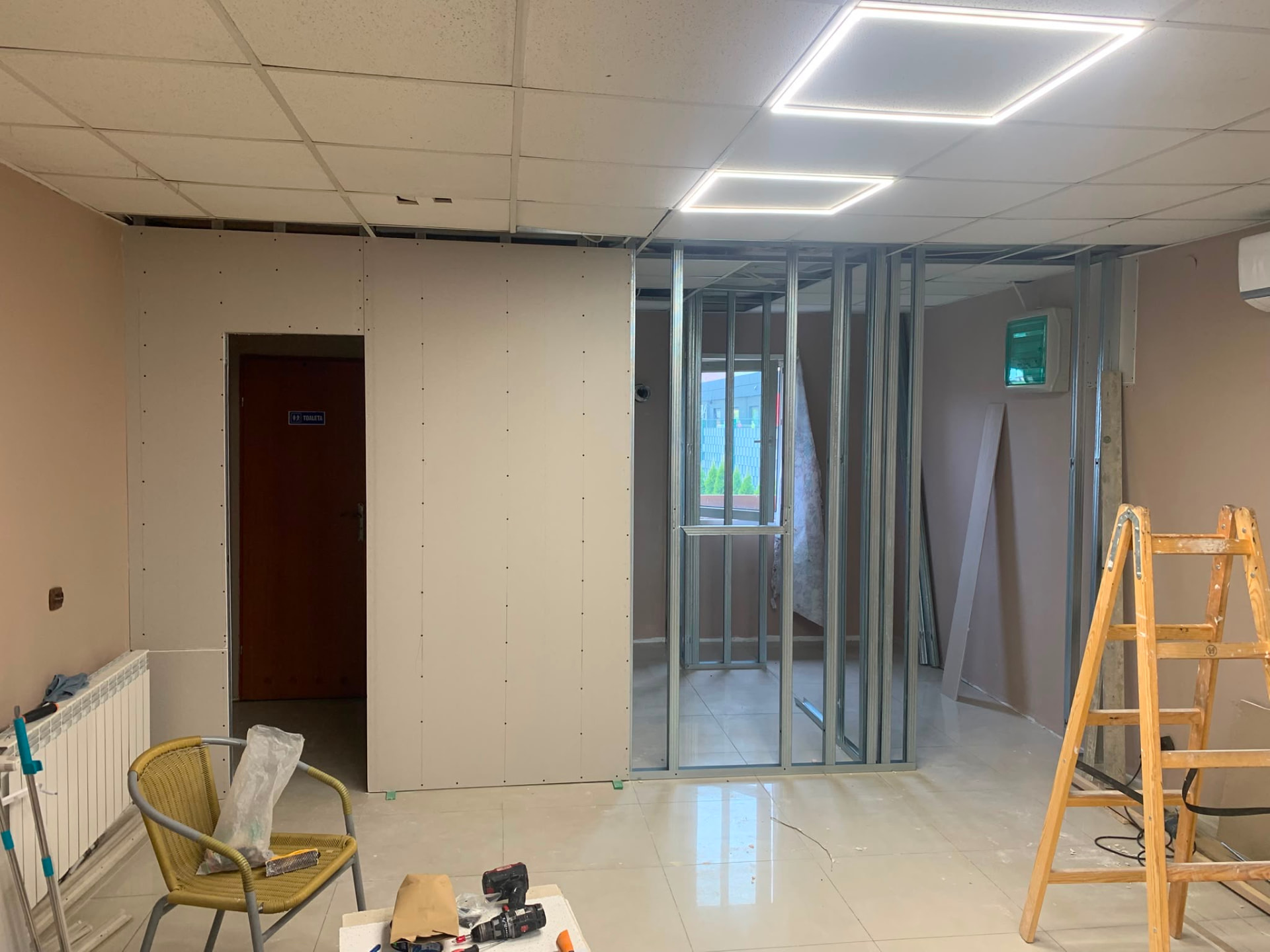Gipskarton-Ständerwerk im Bestand - Frankfurt